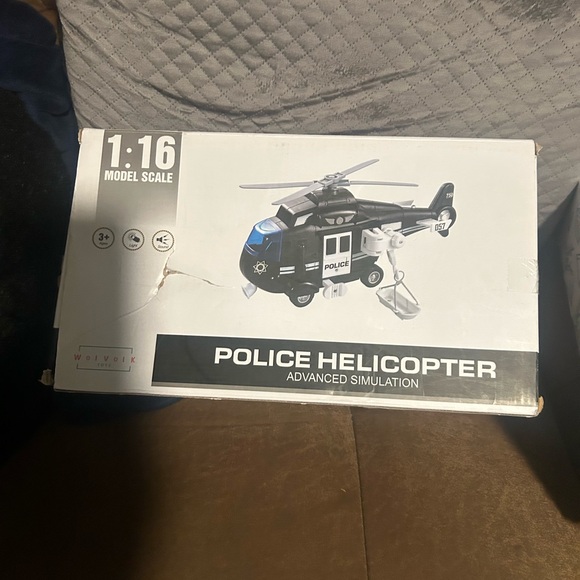 Wolvolk Police👮🏻Helicopter🚁11” w Lights🚨& Sound🚨NIB📦 - Picture 2 of 10